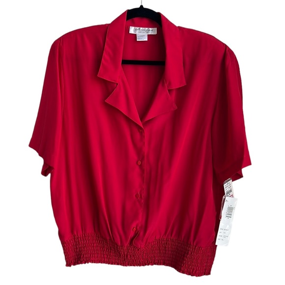 Laura & Jayne Tops - Vintage Laura & Jayne Collection Red Button up Smocked Hem blouse